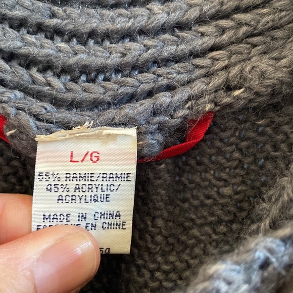 Cute cowl neck style cardigan in size L - Picture 7 of 10